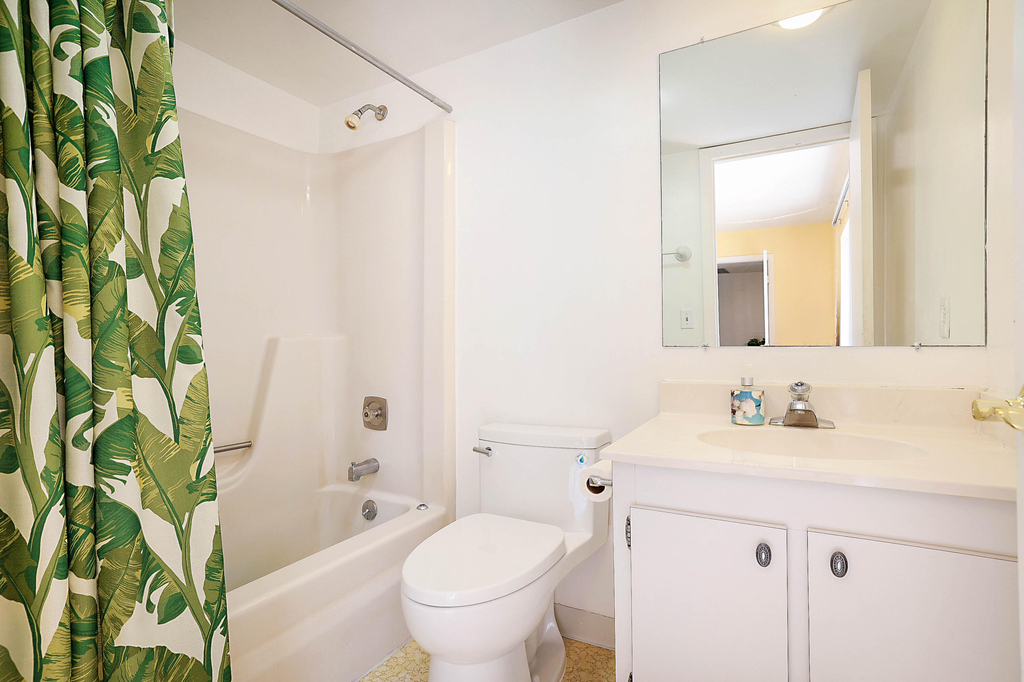 825 Center Street - Photo 20