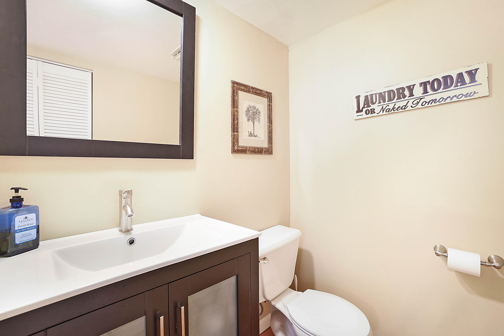825 Center Street - Photo 13