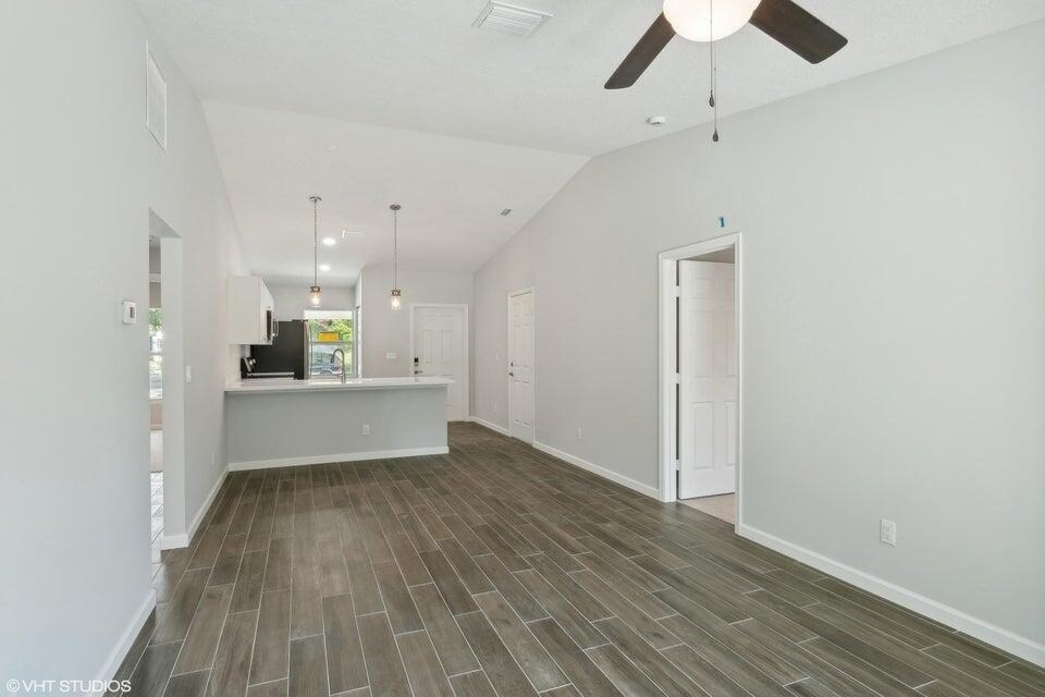 636 35th Street - Photo 4