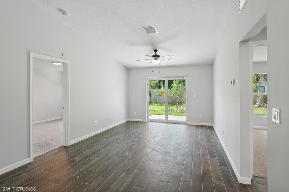 636 35th Street - Photo 3