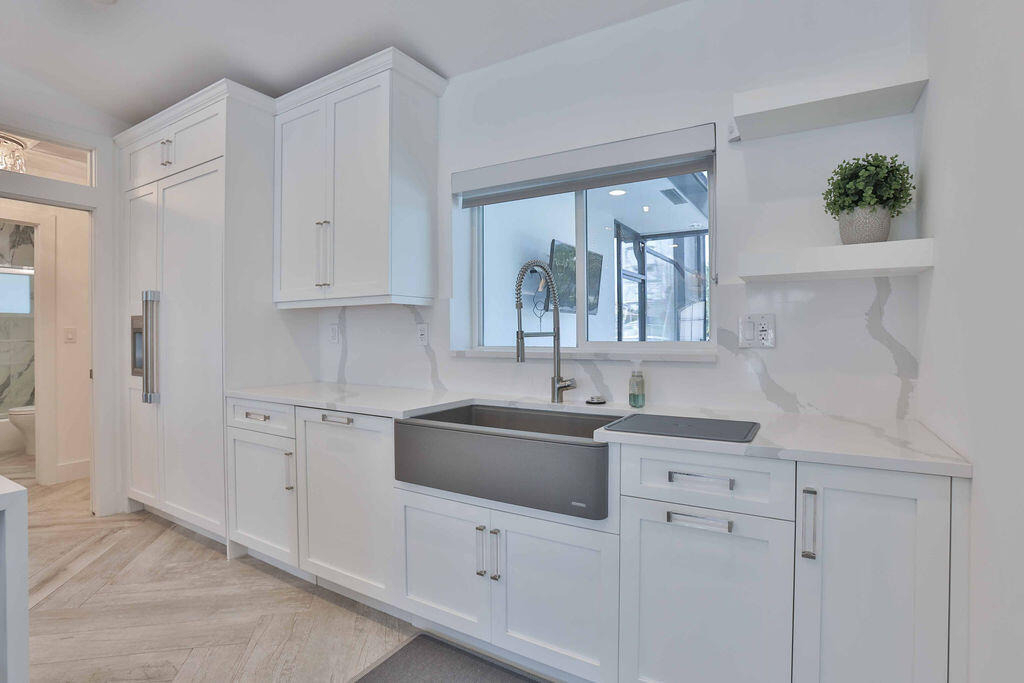 713 Forsyth Street - Photo 10