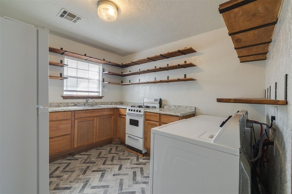 1133 Stubbeman Avenue - Photo 6