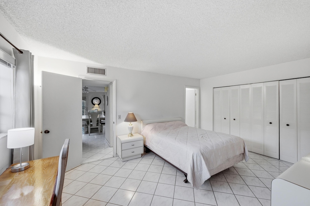 519 Burgundy K - Photo 16