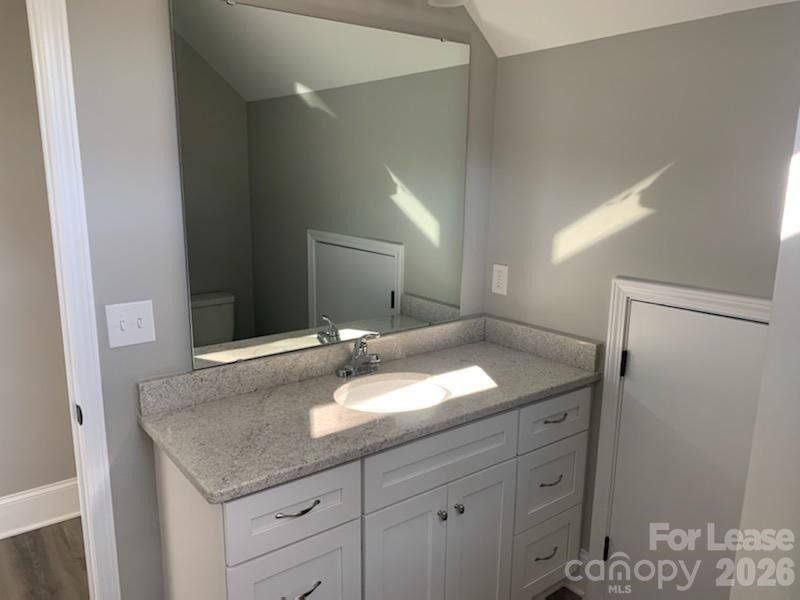 208 Walters Street - Photo 8