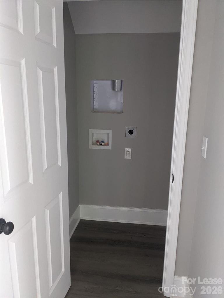 208 Walters Street - Photo 13