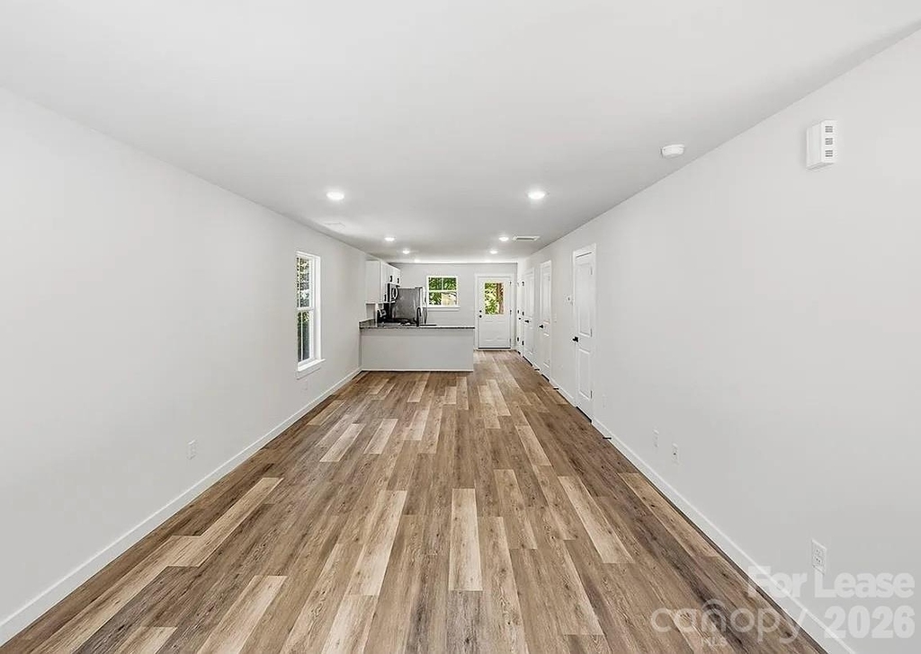 259/261 Vanderbilt Road - Photo 3