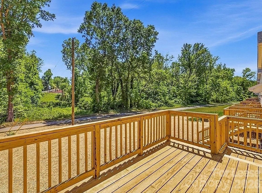 259/261 Vanderbilt Road - Photo 27