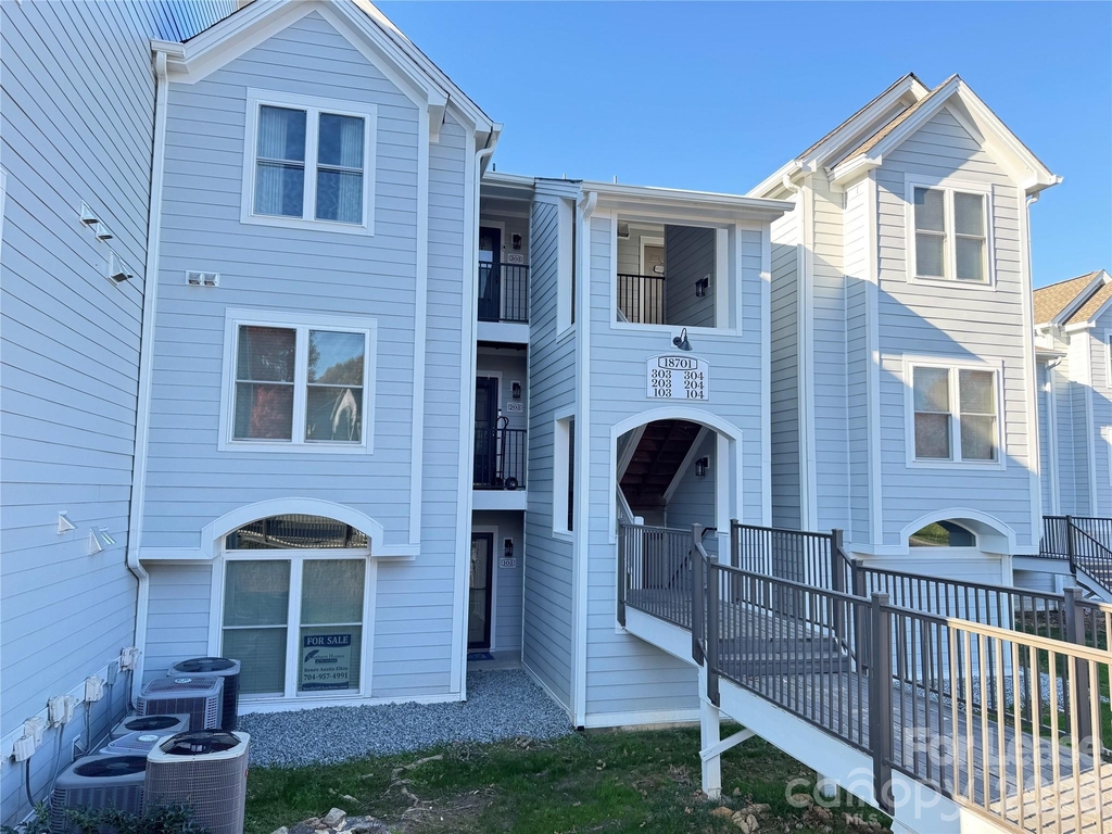 18701 Nautical Drive - Photo 3