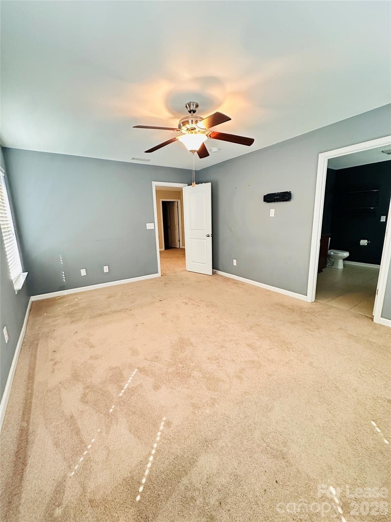 9704 Hanberry Boulevard - Photo 4