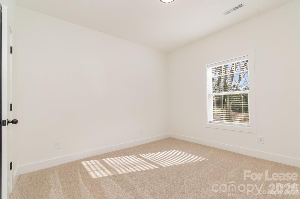 195 Vee Avenue Sw - Photo 14