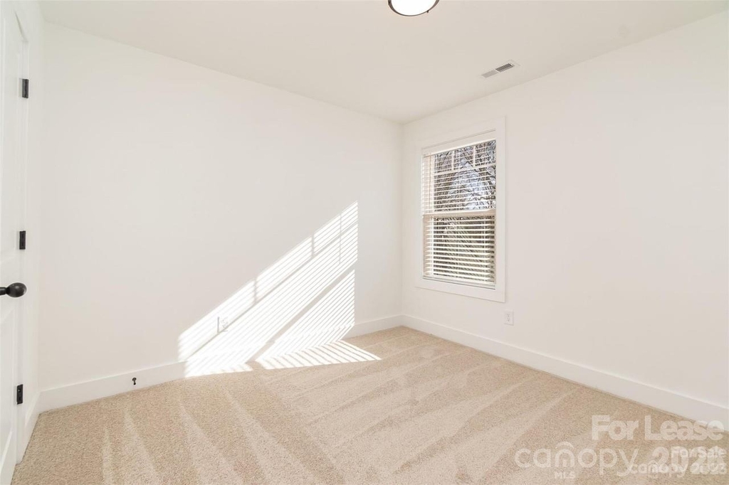 195 Vee Avenue Sw - Photo 10