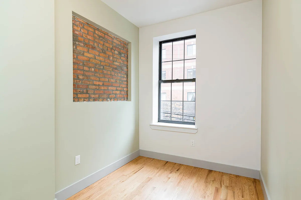 283 Himrod Street - Photo 4