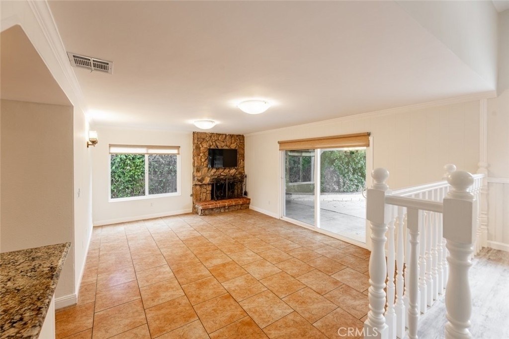19834 Haynes Street - Photo 12