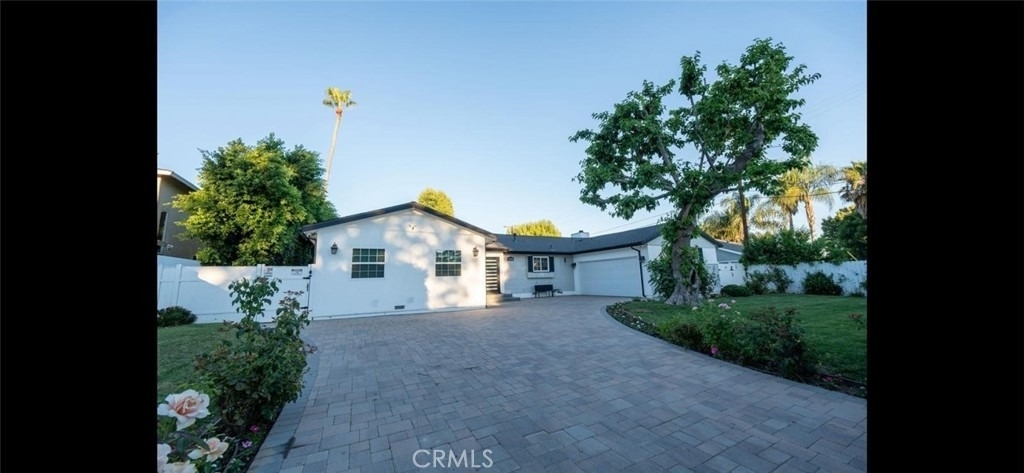 9150 Zelzah Avenue - Photo 37