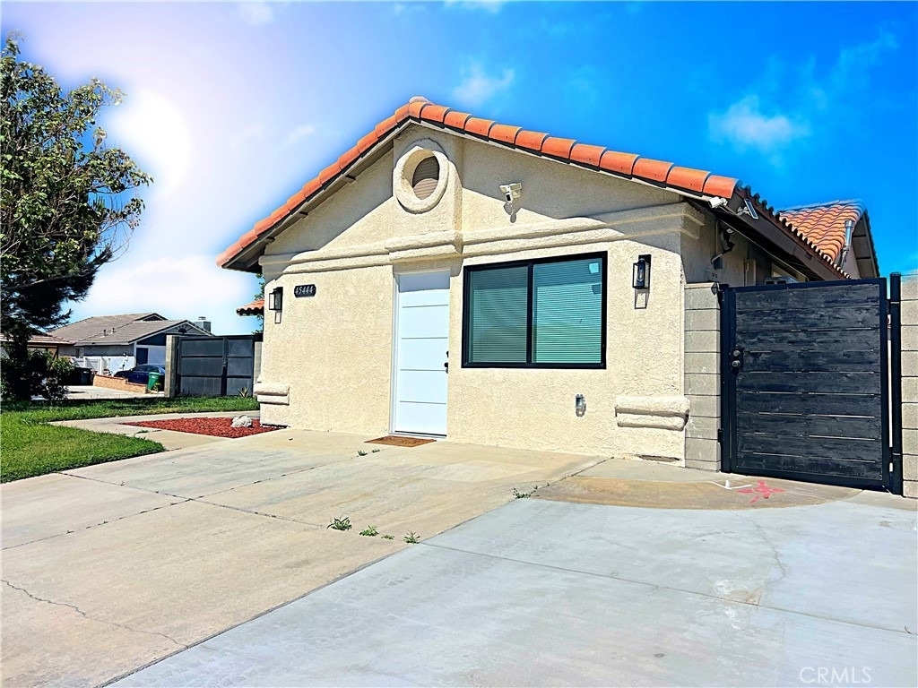45446 17th East Street - Photo 9