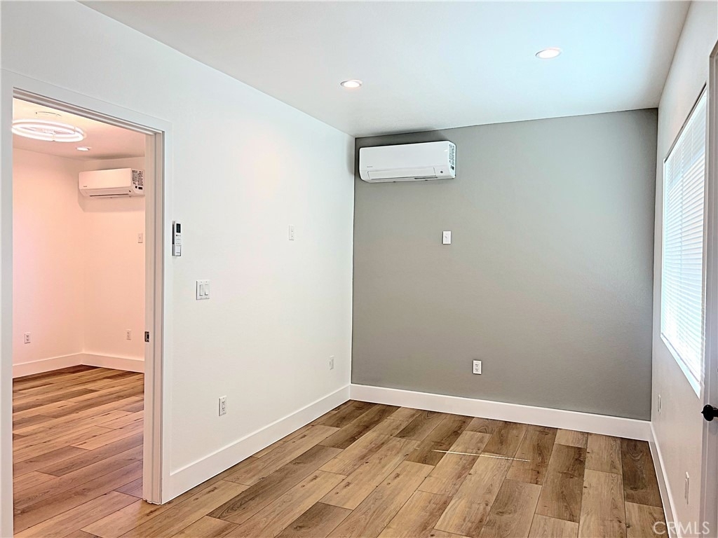 45446 17th East Street - Photo 8