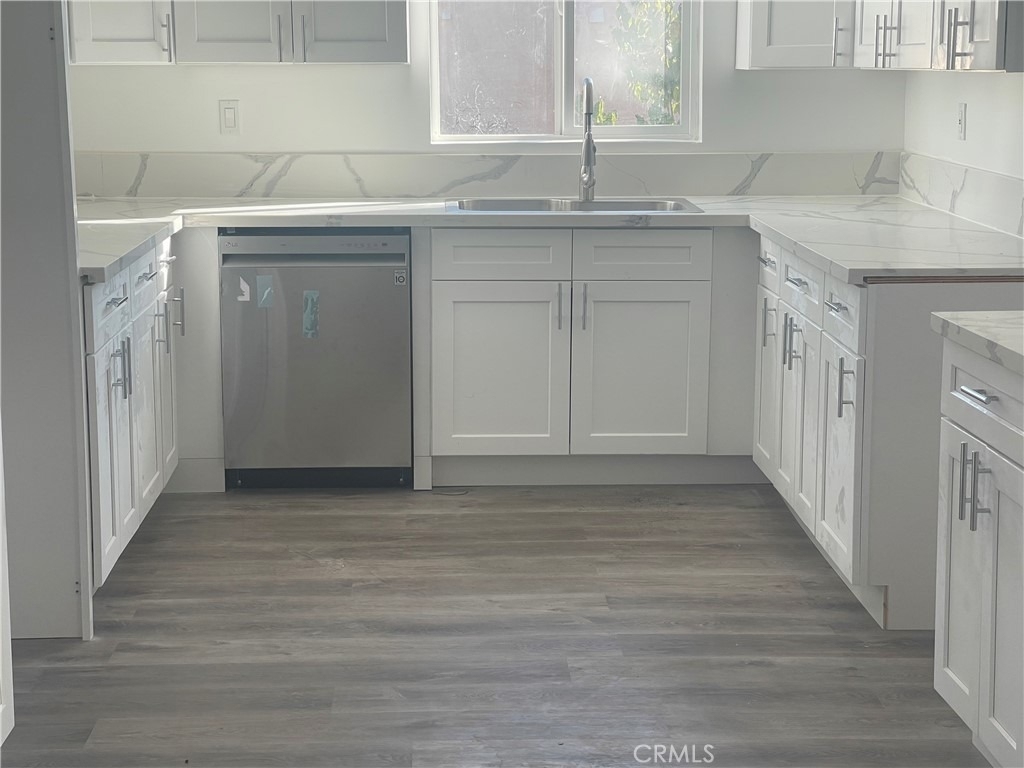 632 Manchester Terrace - Photo 5