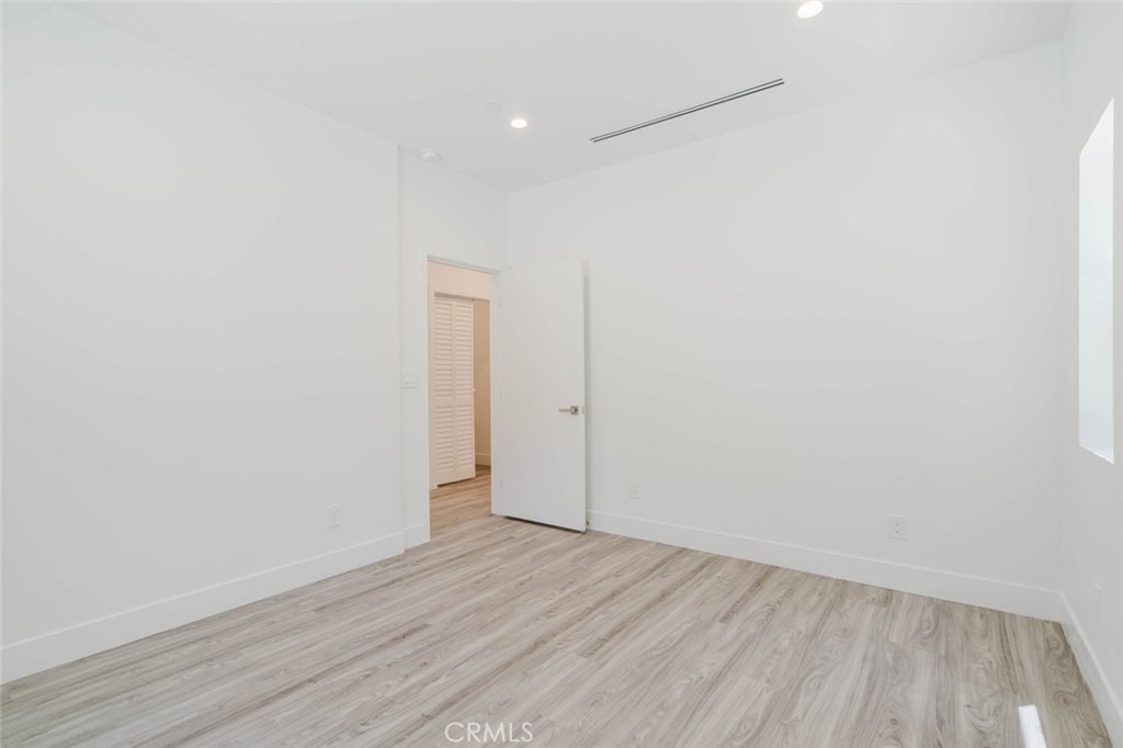 17846 Rinaldi Street - Photo 6