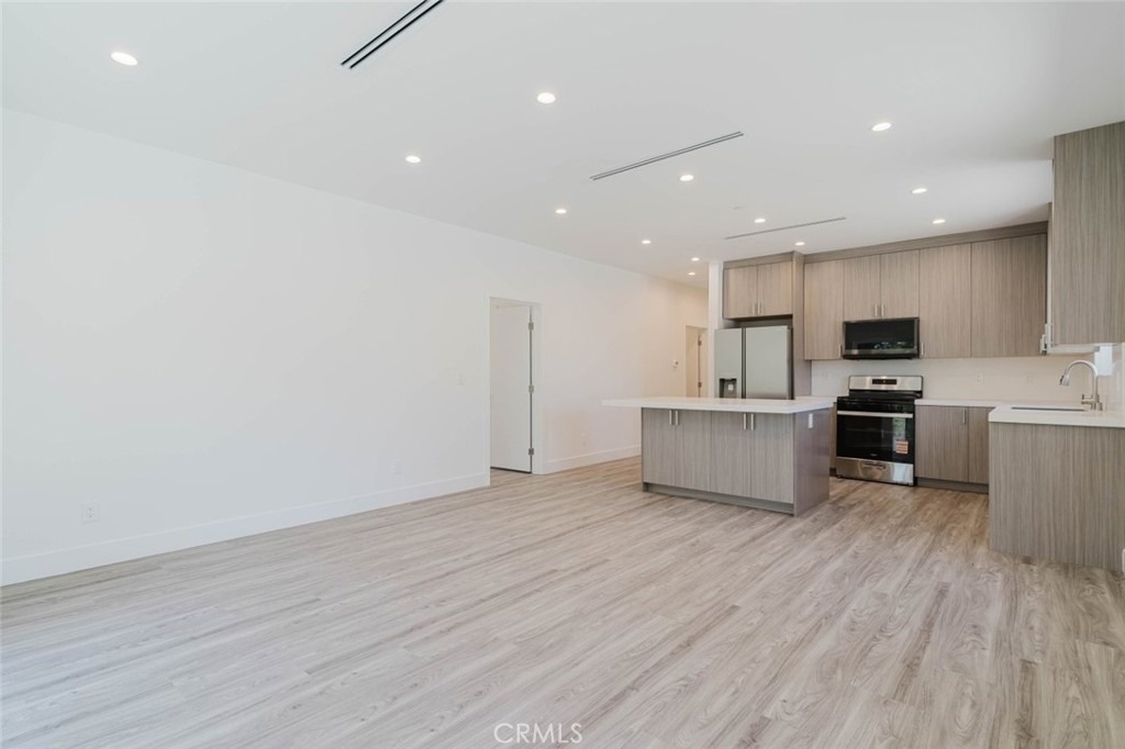17846 Rinaldi Street - Photo 10