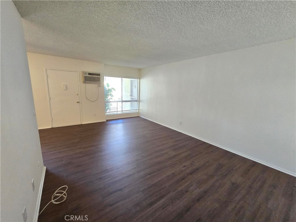 123 W Lomita Avenue - Photo 3