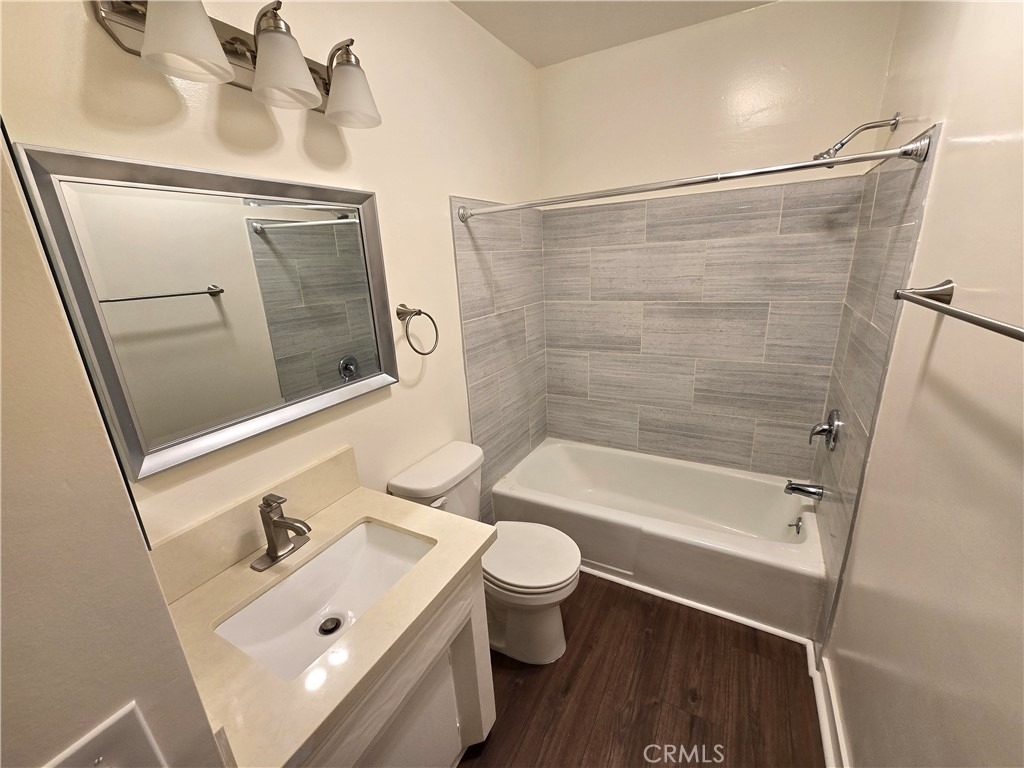 123 W Lomita Avenue - Photo 12