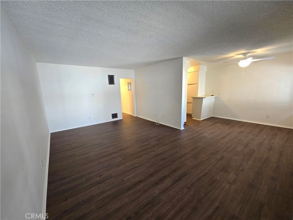 123 W Lomita Avenue - Photo 1
