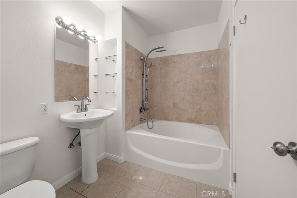488 E Ocean Boulevard - Photo 21