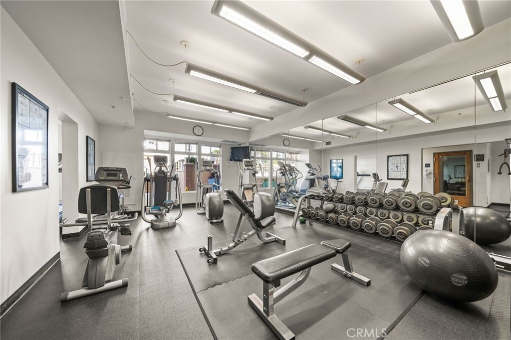 488 E Ocean Boulevard - Photo 28