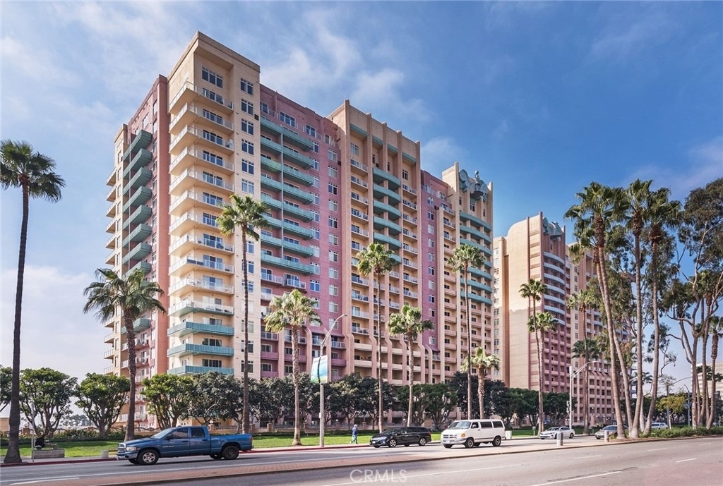 488 E Ocean Boulevard - Photo 1