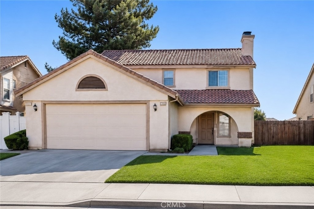 936 Burton Street - Photo 1