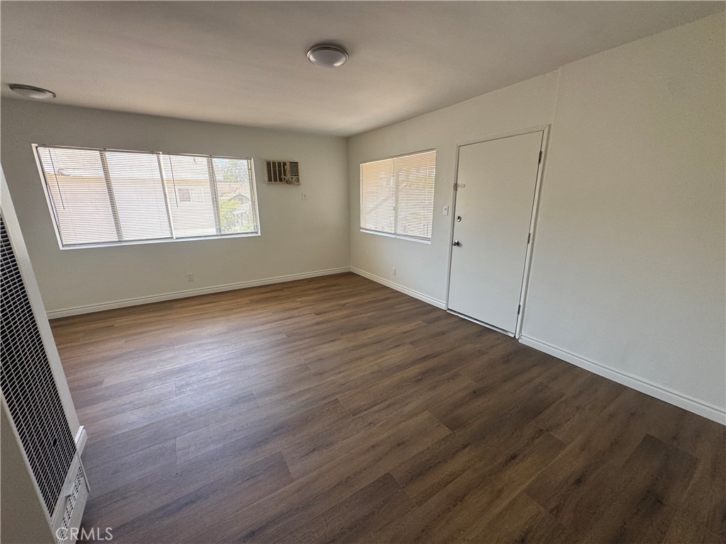1418 S 4th - Photo 2