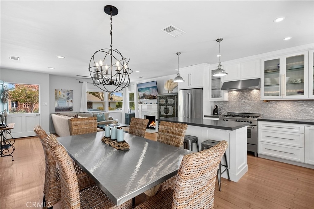 2049 E Ocean Boulevard - Photo 5