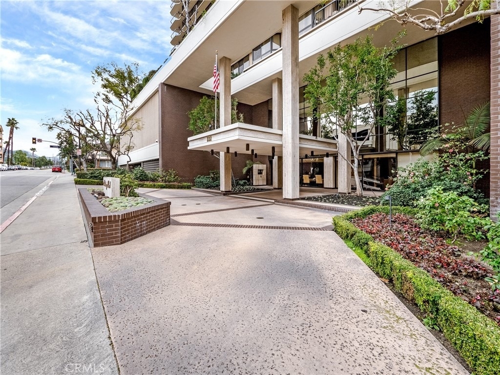 222 Monterey Road - Photo 1