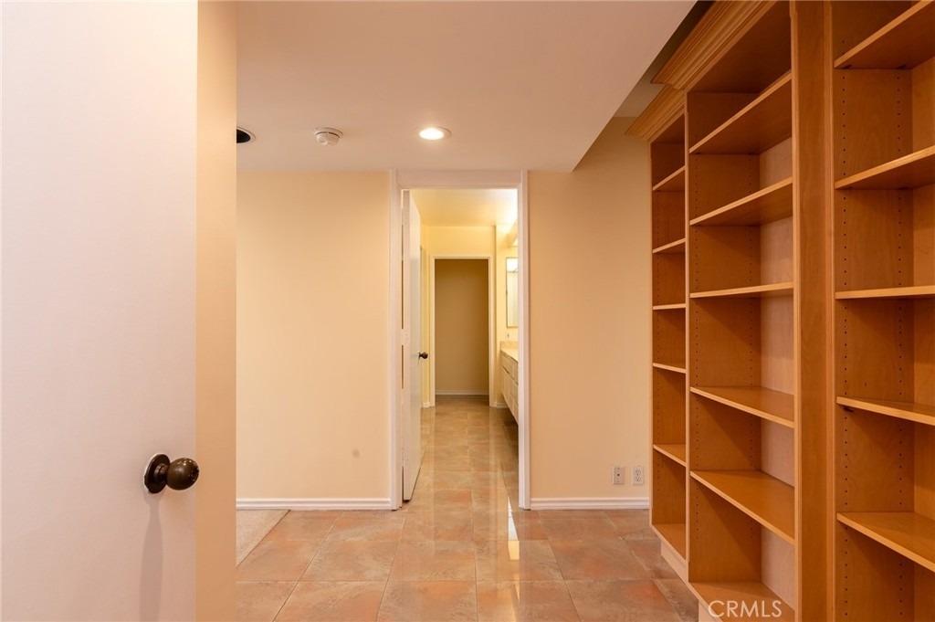 222 Monterey Road - Photo 22