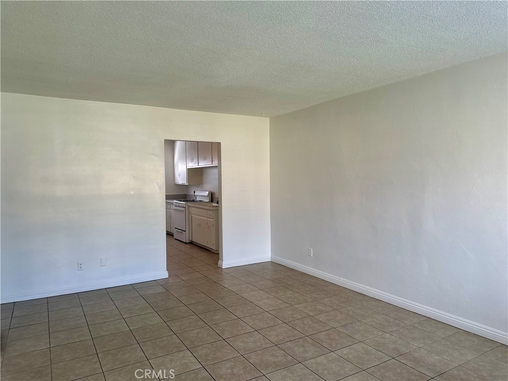 5147 Canoga Street - Photo 3