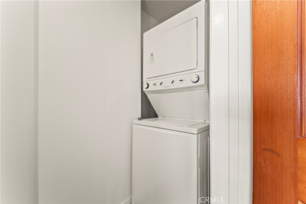 1745 N Mariposa - Photo 12