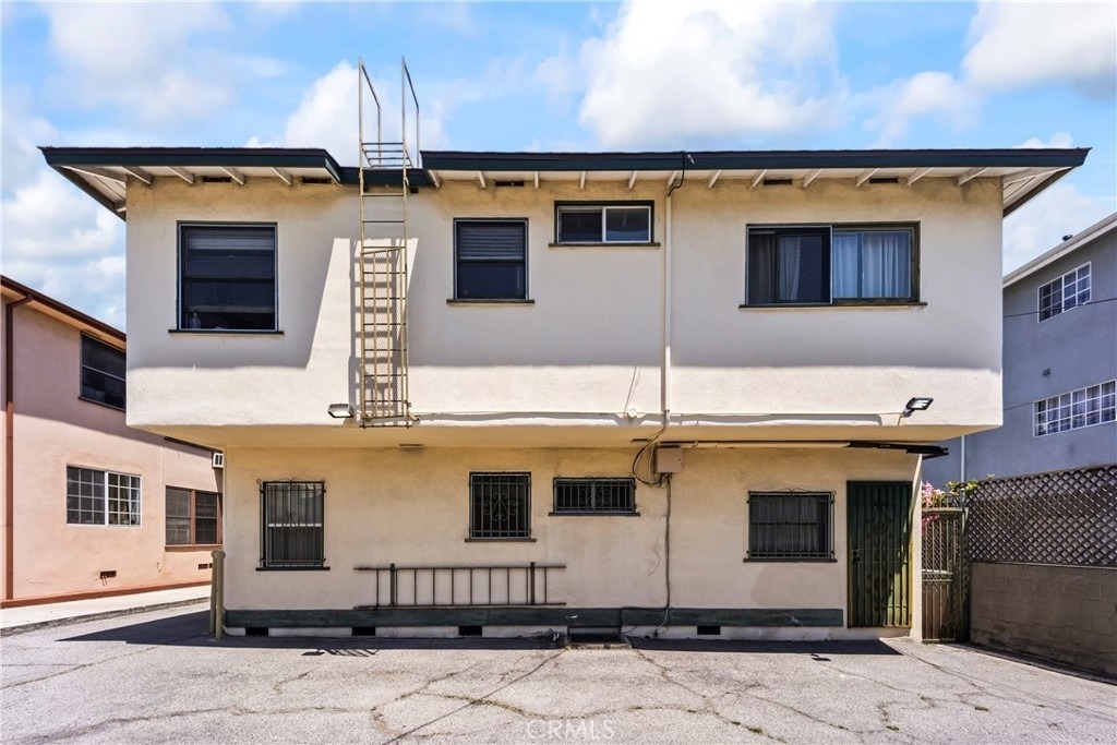 1745 N Mariposa - Photo 15