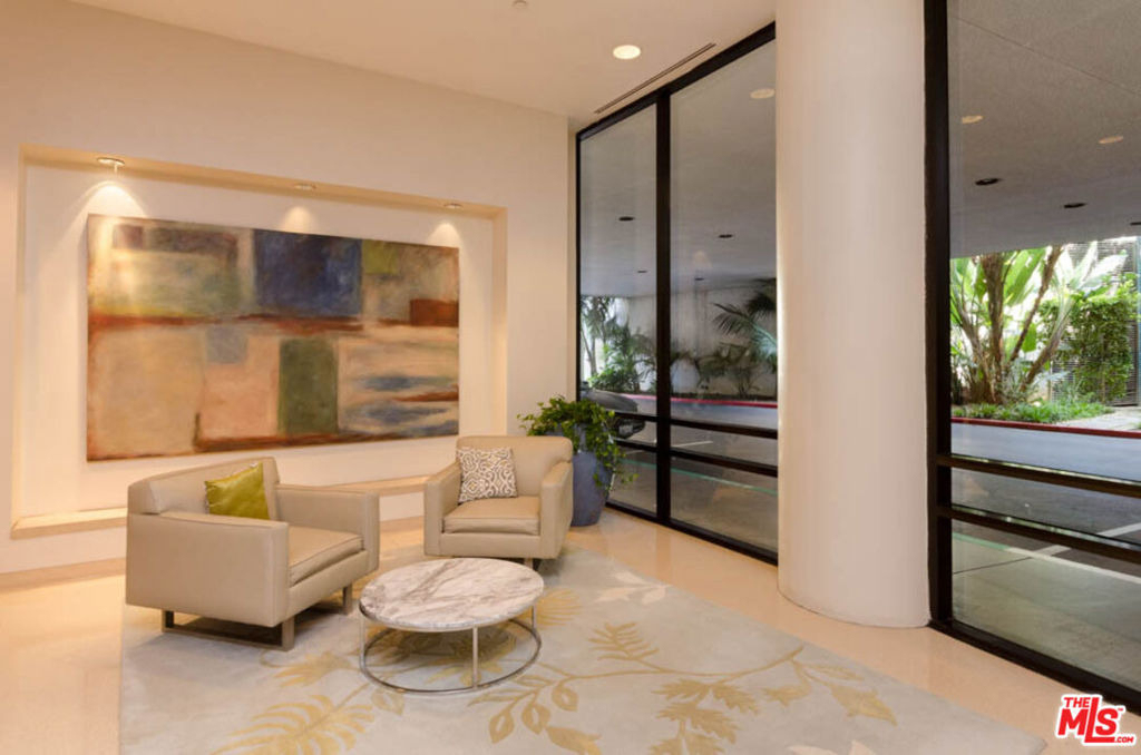4265 Marina City Drive - Photo 31