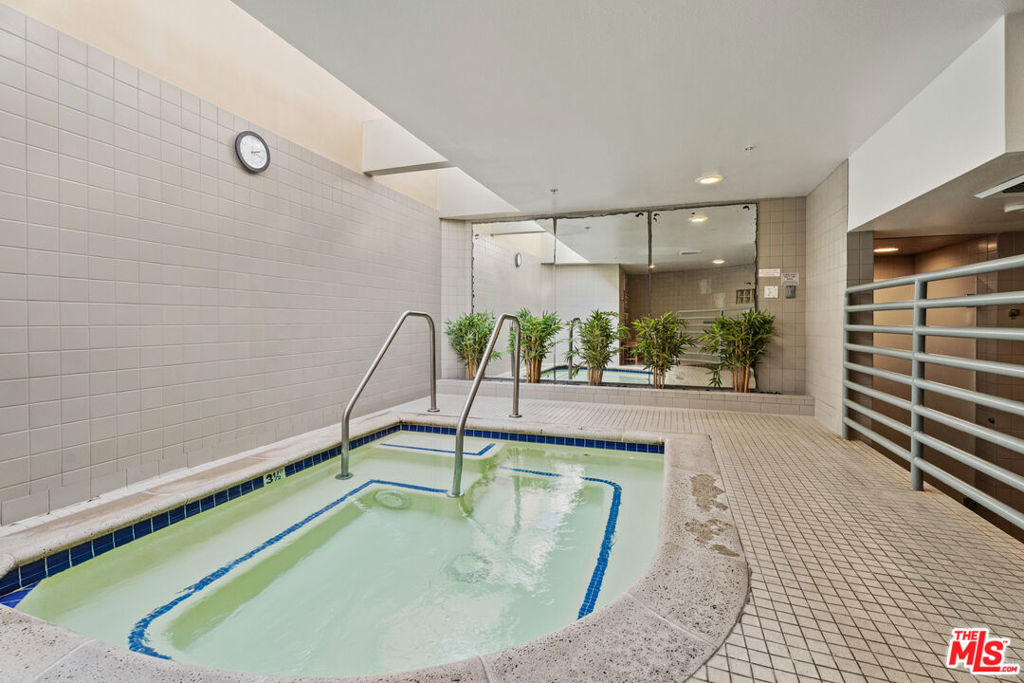 4265 Marina City Drive - Photo 46