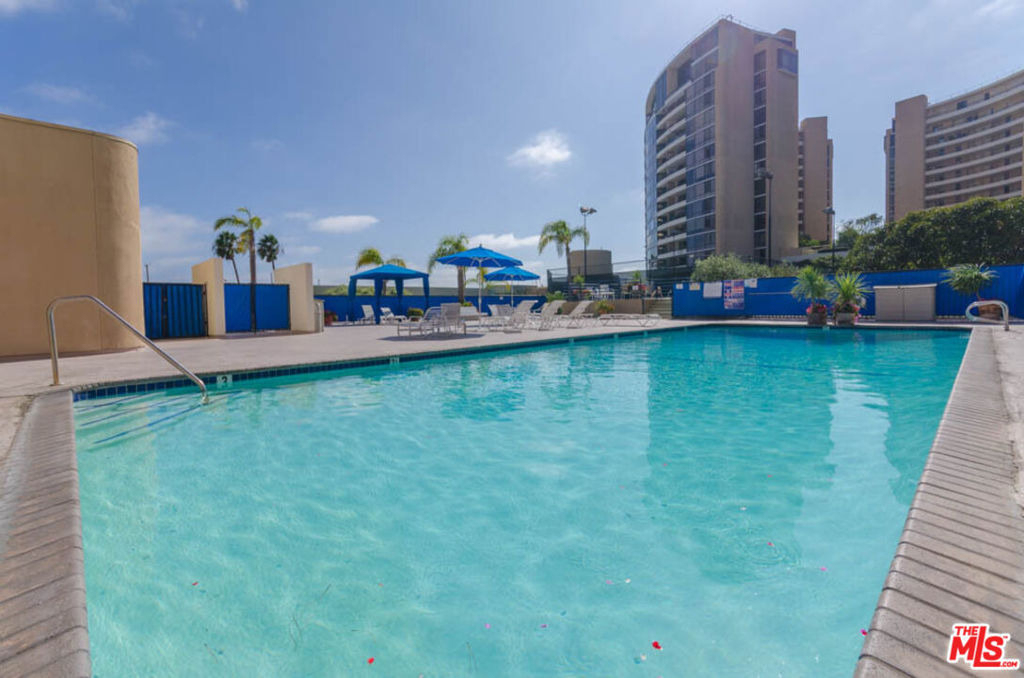 4265 Marina City Drive - Photo 34