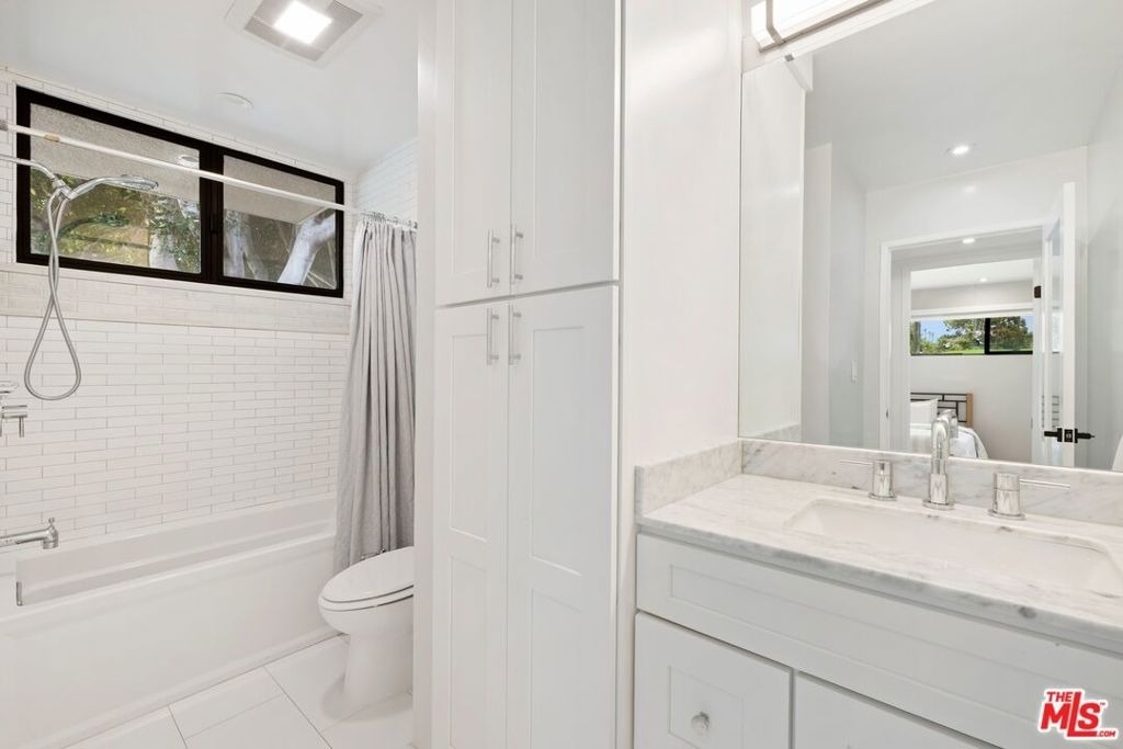 43 Sea Colony Drive - Photo 12
