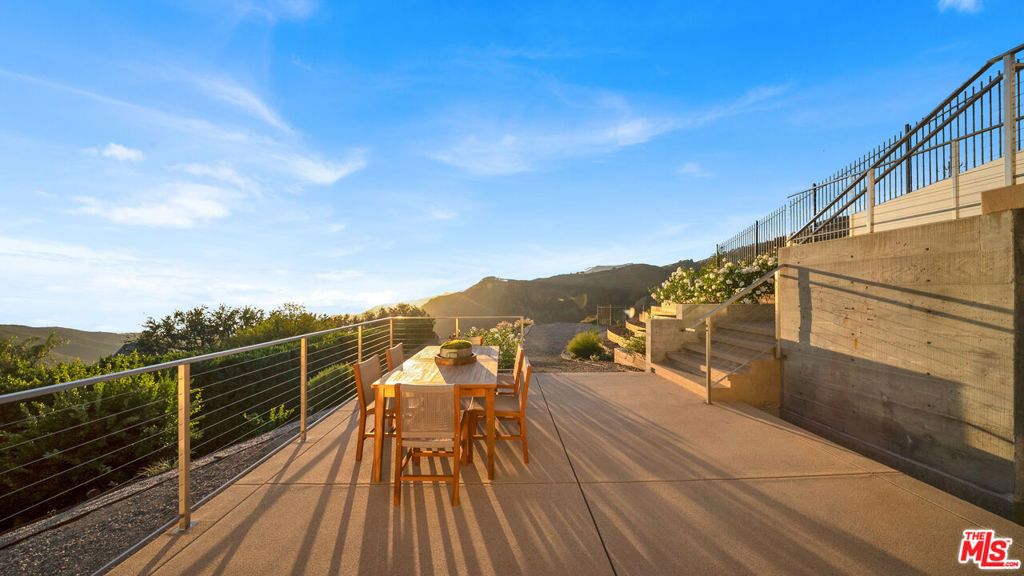 2915 Tuna Canyon Road - Photo 40