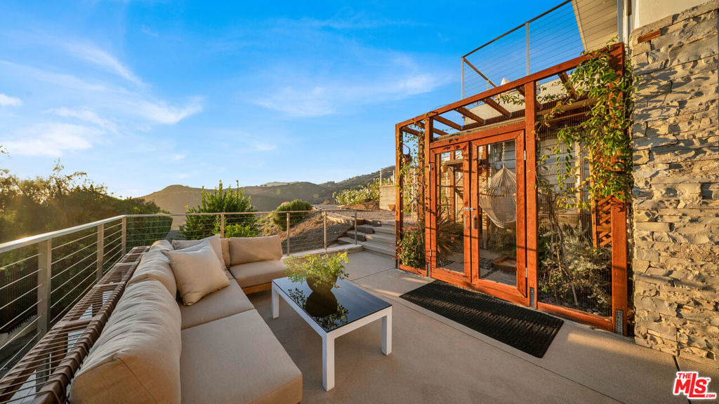 2915 Tuna Canyon Road - Photo 39