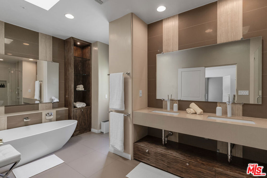 10023 Westwanda Drive - Photo 33