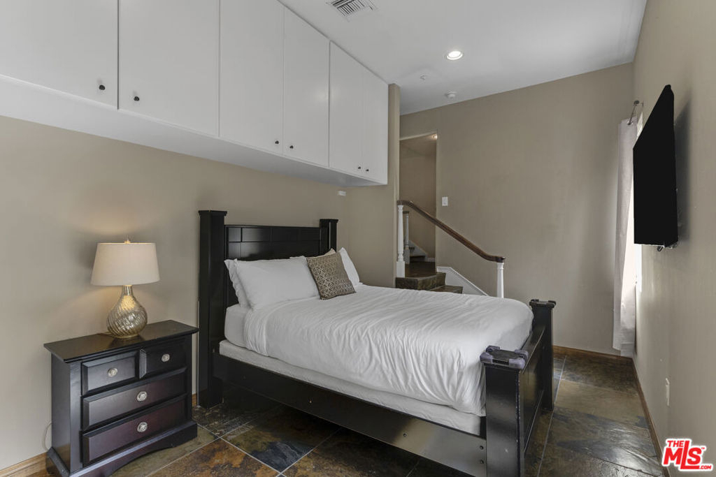 10023 Westwanda Drive - Photo 45