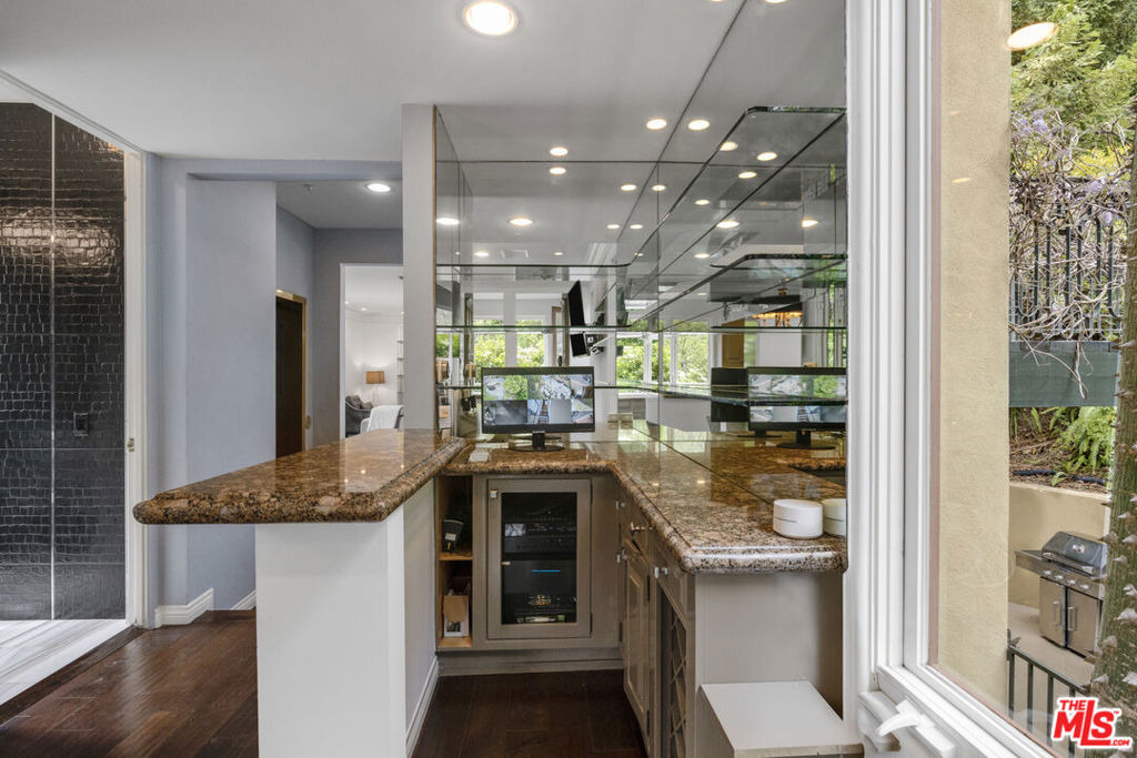 10023 Westwanda Drive - Photo 28