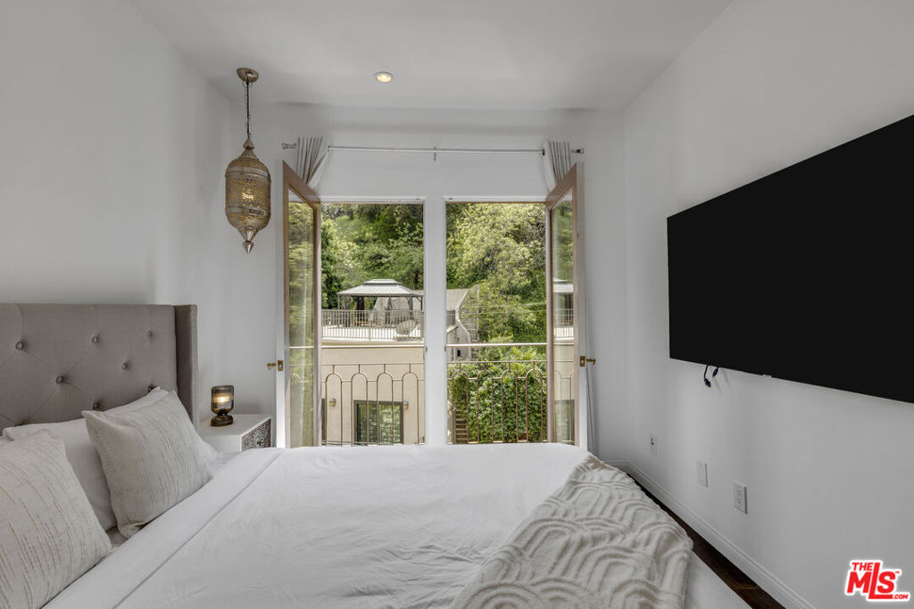 10023 Westwanda Drive - Photo 51