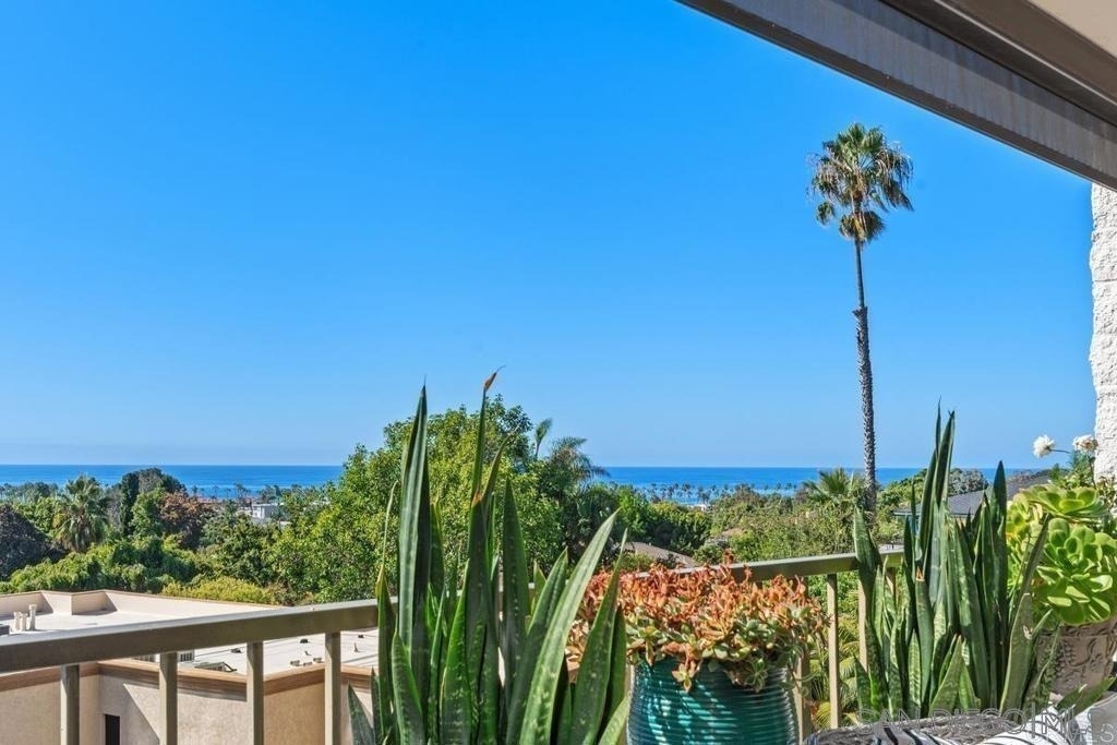 2500 Torrey Pines Rd. - Photo 8