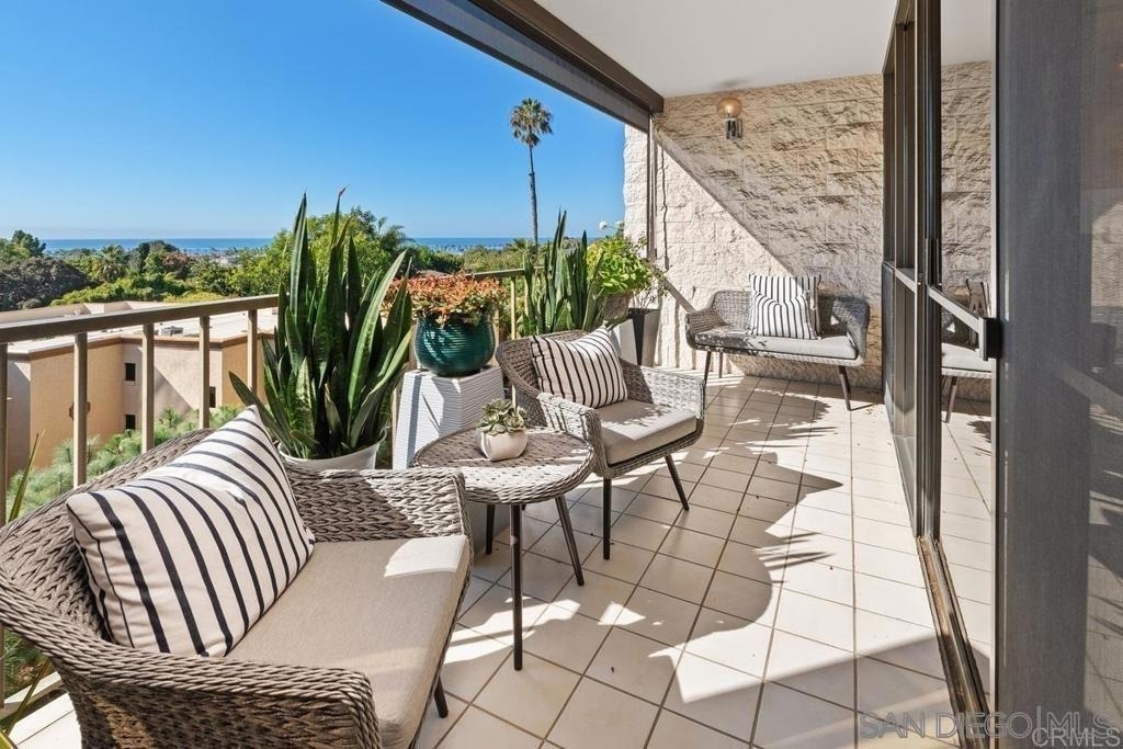 2500 Torrey Pines Rd. - Photo 5
