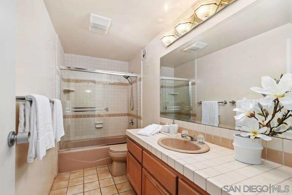 2500 Torrey Pines Rd. - Photo 14